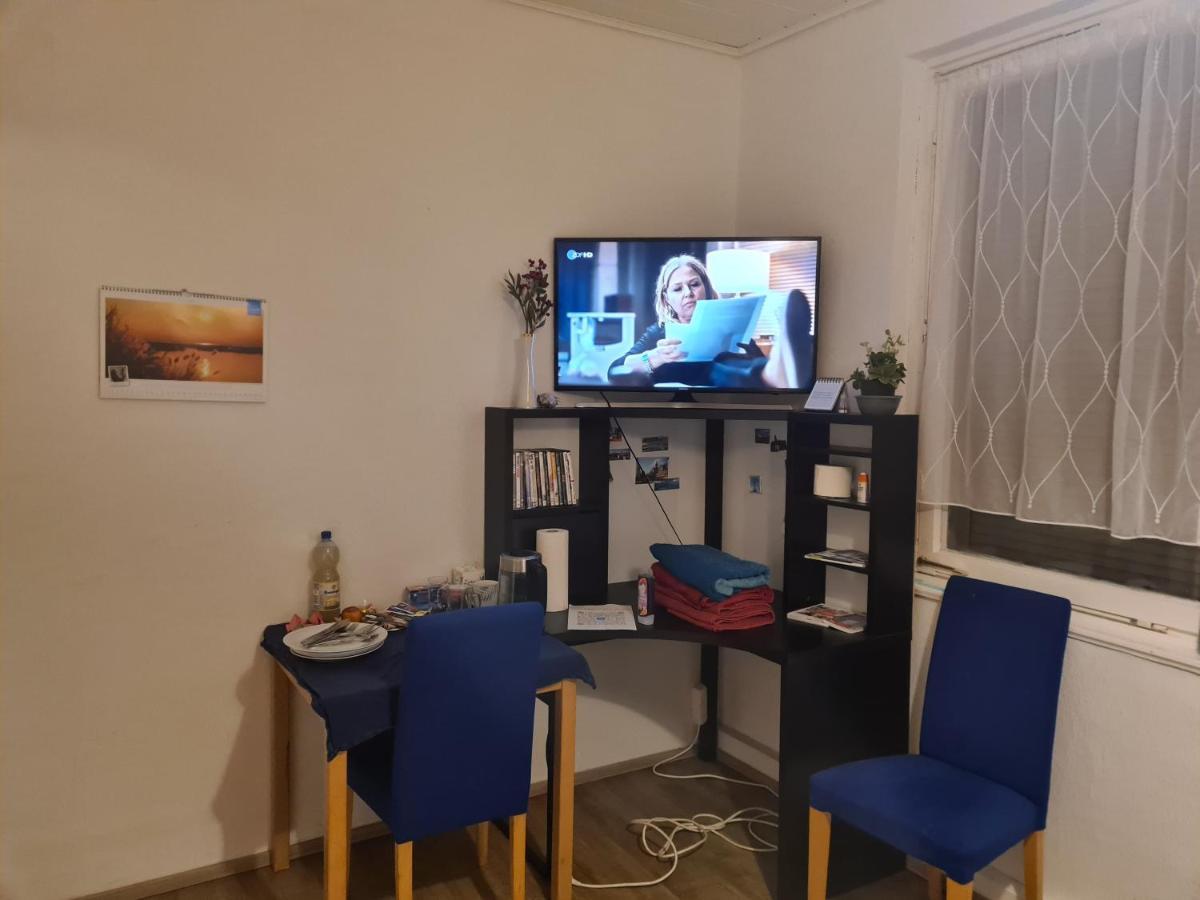 Charmantes Helles Zimmer Zentrumnah Und Naturnah 괴핑엔 외부 사진